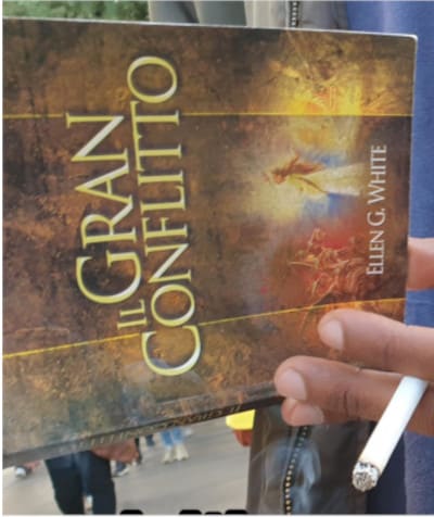 Missionaries with books